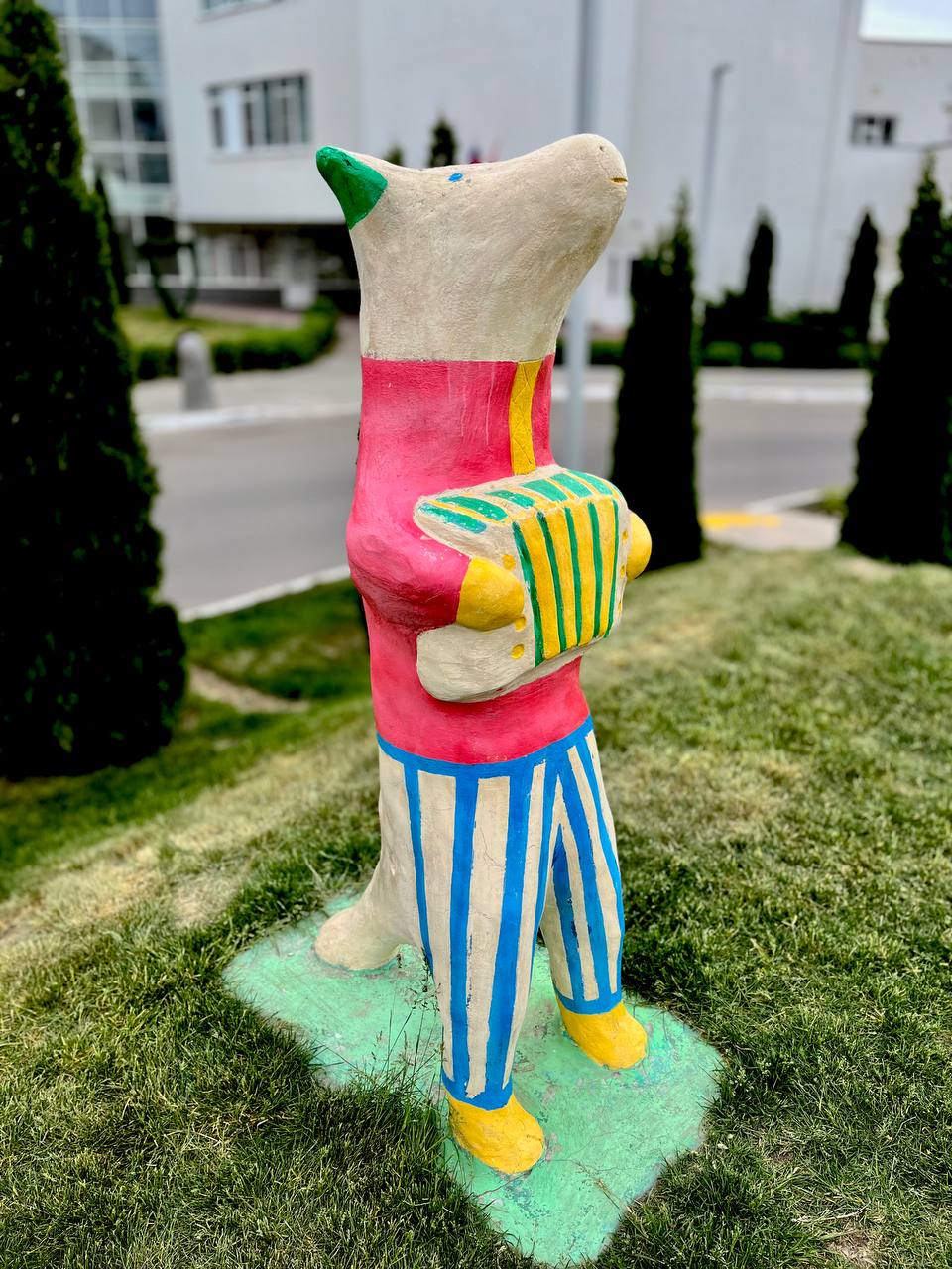 Игрушка с гармошкой